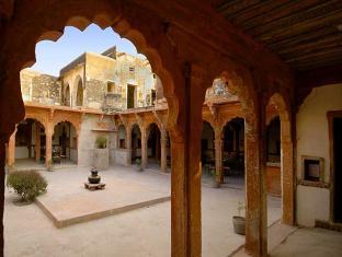 ג'ודפור Sathin Garh Heritage Homestay מראה חיצוני תמונה